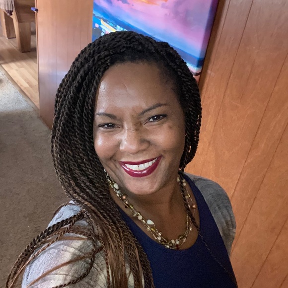 Meet your Posher, Jamie - Picture 1 of 1